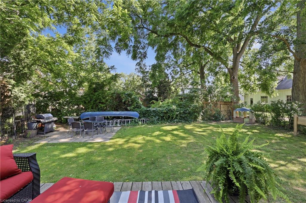 41 Maple Avenue Property Photo 34