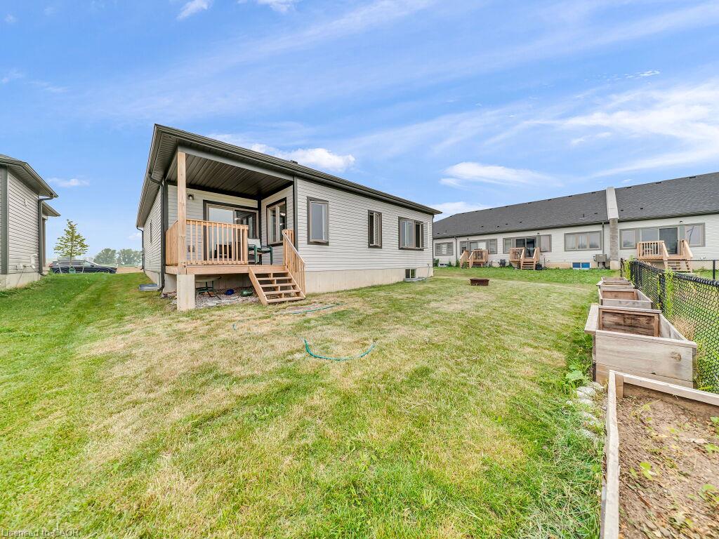 138 Saunders Street Property Photo 27