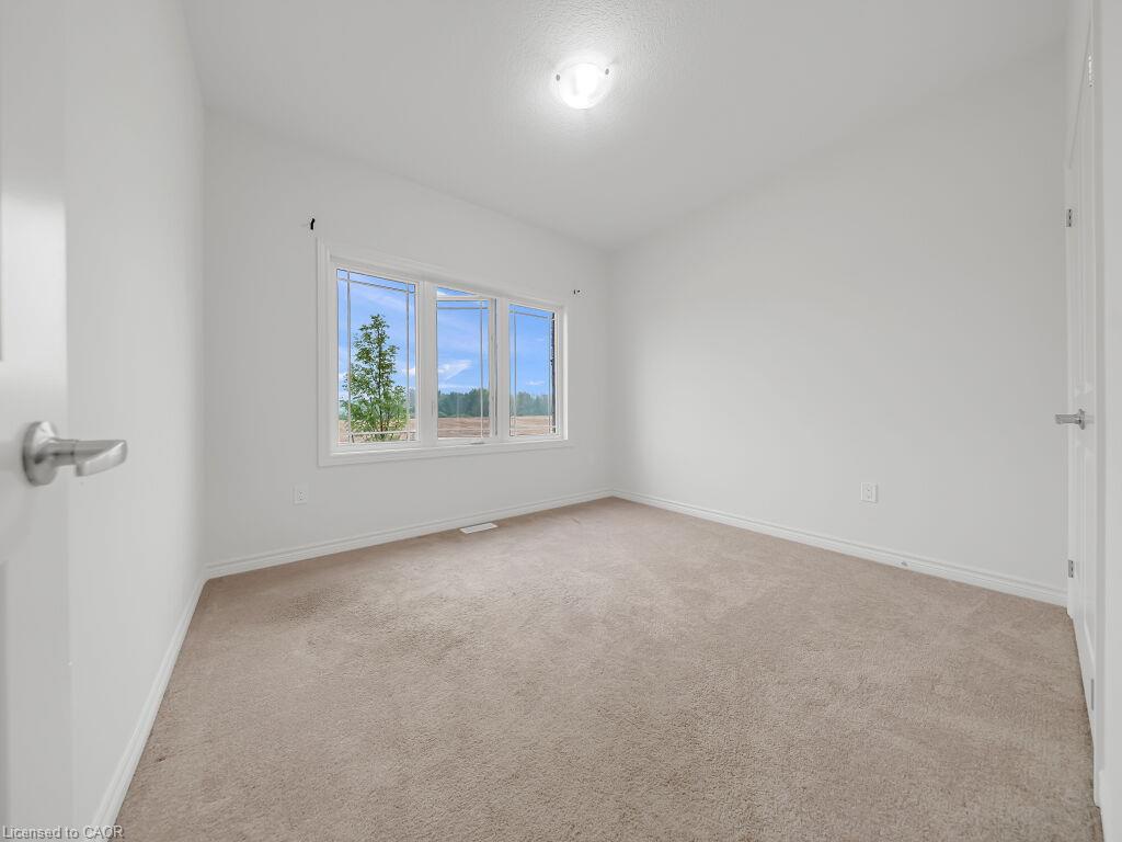 138 Saunders Street Property Photo 32