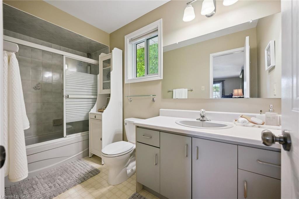 11 Bitzer Court Property Photo 25