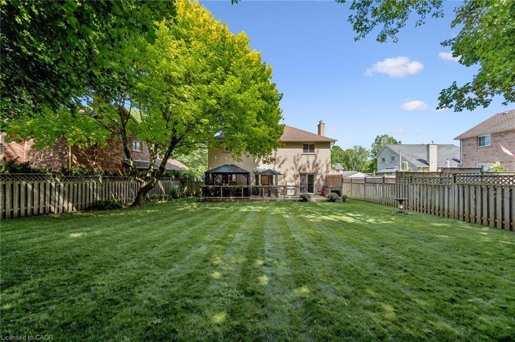 11 Bitzer Court Property Photo 40