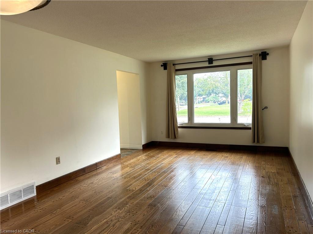 26 Friars Court Property Photo 2