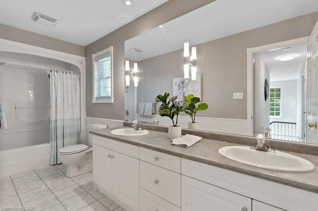 216 Red Maple Court Property Photo 27