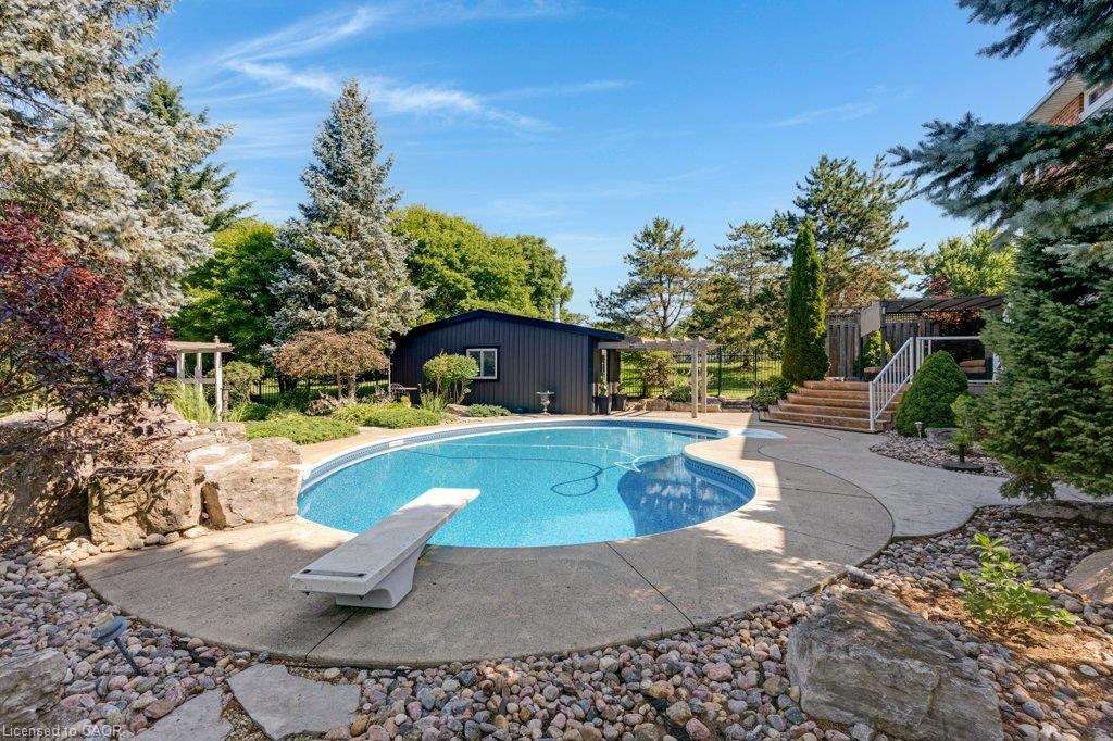 216 Red Maple Court Property Photo 35