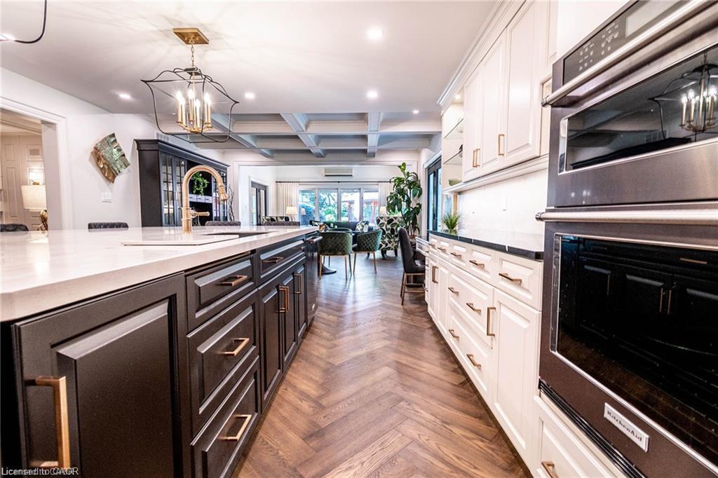76 Adriatic Boulevard Property Photo 14
