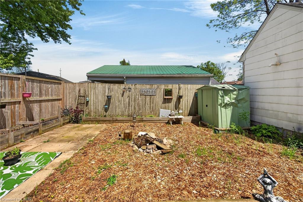 3824 Roxborough Avenue Property Photo 45