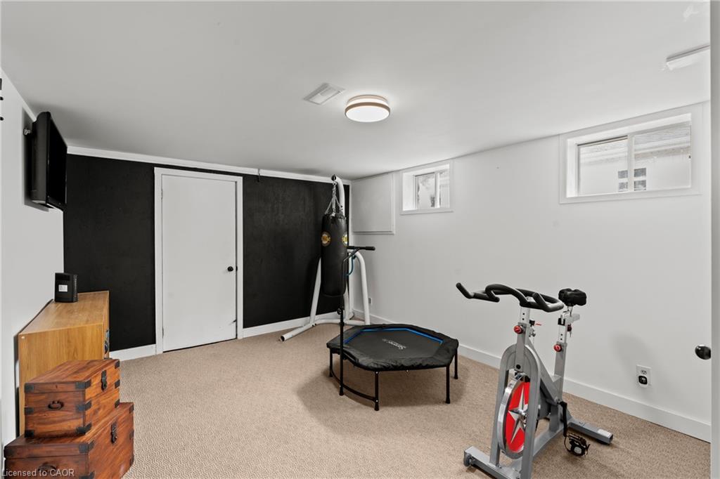 187 Dufferin Street Property Photo 18