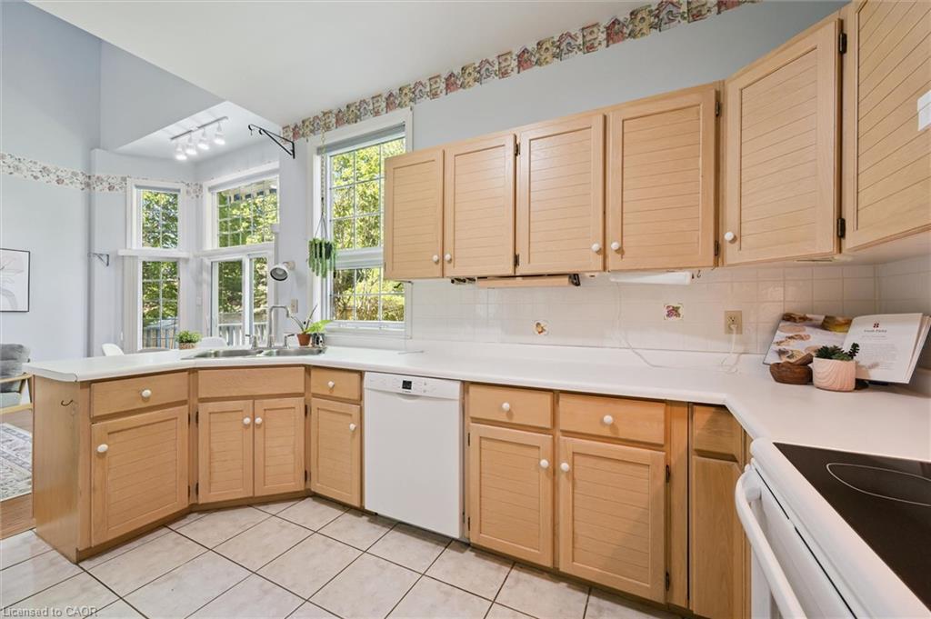 539 Harvey Street Property Photo 12