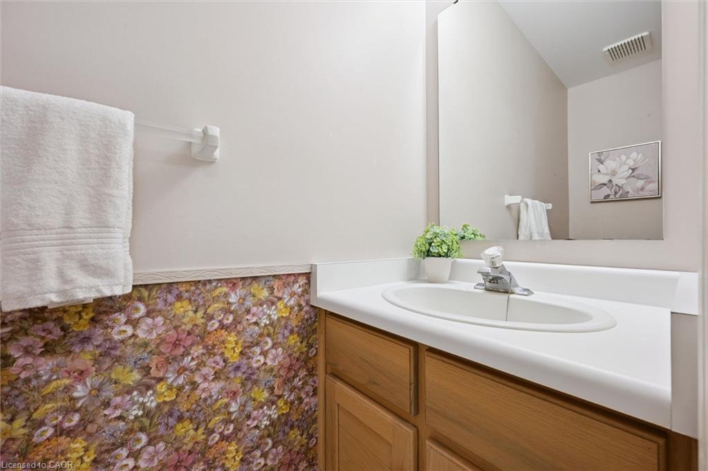 539 Harvey Street Property Photo 22