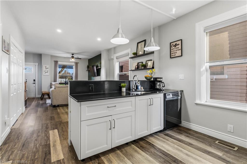 40848915 Property Photo 14