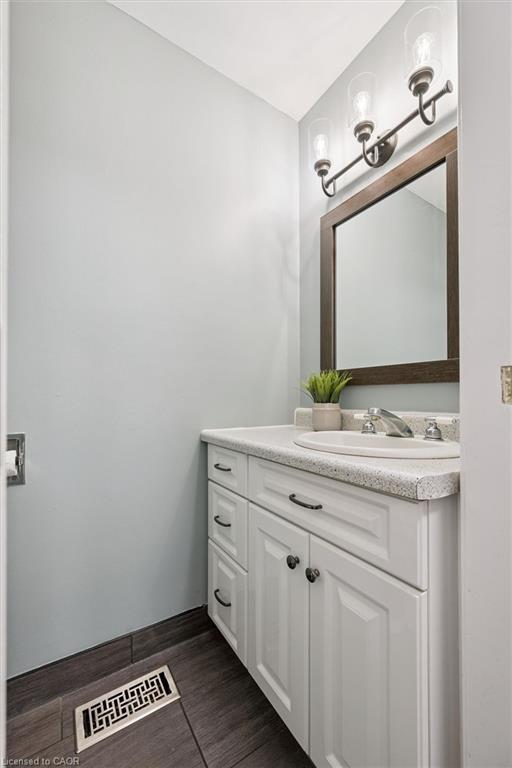 27-220 Salisbury Avenue Property Photo 6