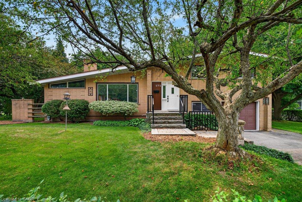 572 Bridgman Avenue Property Photo 1