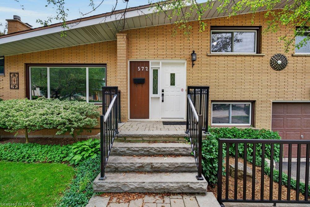 572 Bridgman Avenue Property Photo 4