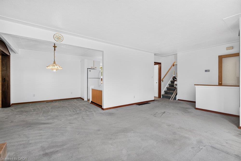572 Bridgman Avenue Property Photo 10