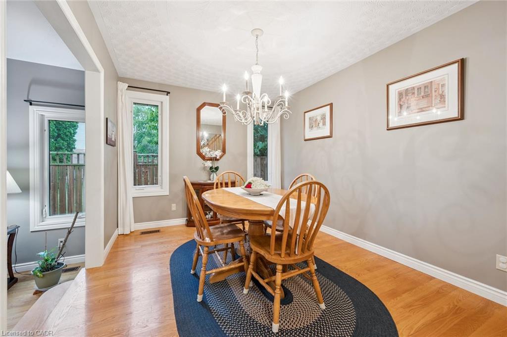 353 Twinflower Crescent Property Photo 10