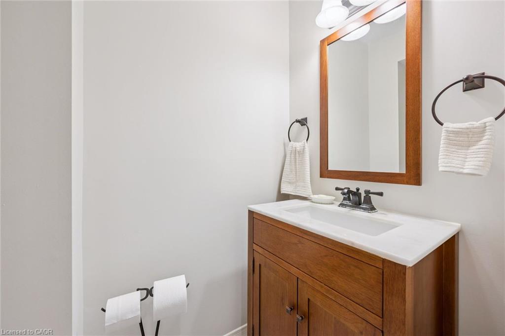 353 Twinflower Crescent Property Photo 30