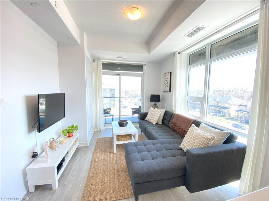 428-450 Dundas Street E Property Photo 1