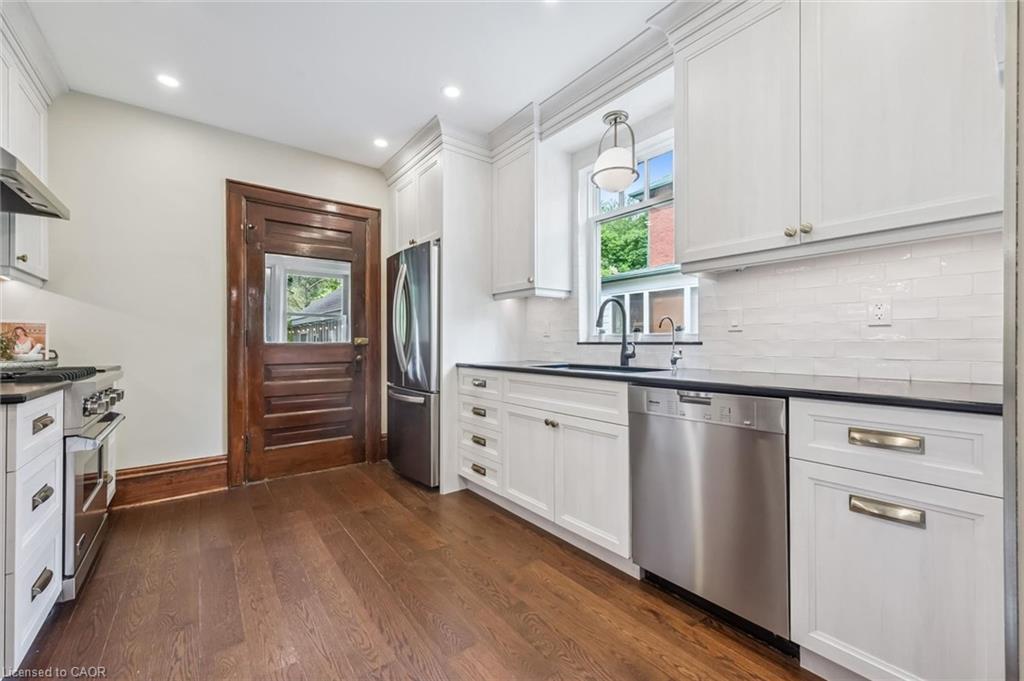 83 Durham Street Property Photo 17