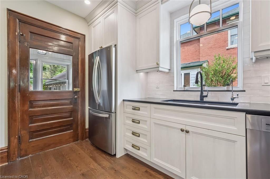 83 Durham Street Property Photo 18