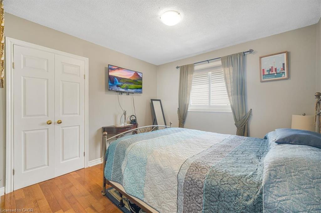 93 Wellandvale Drive Property Photo 17