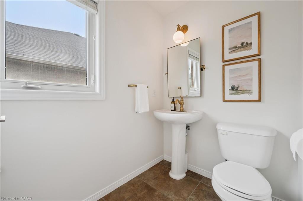138 Flanders Road Property Photo 8