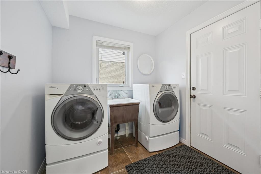 138 Flanders Road Property Photo 20