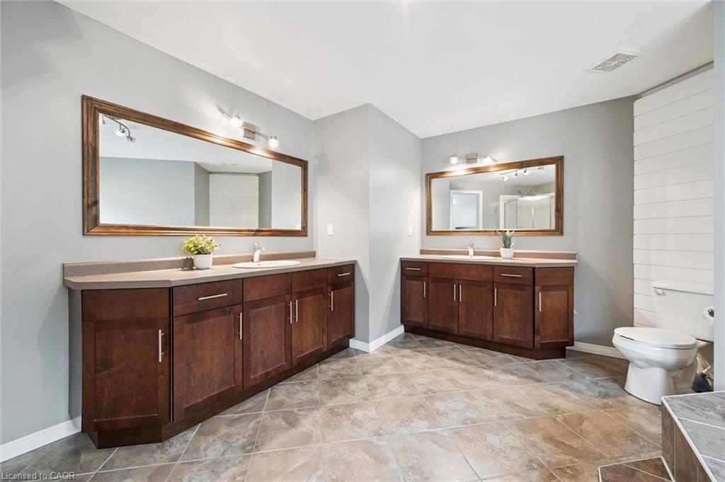138 Flanders Road Property Photo 33