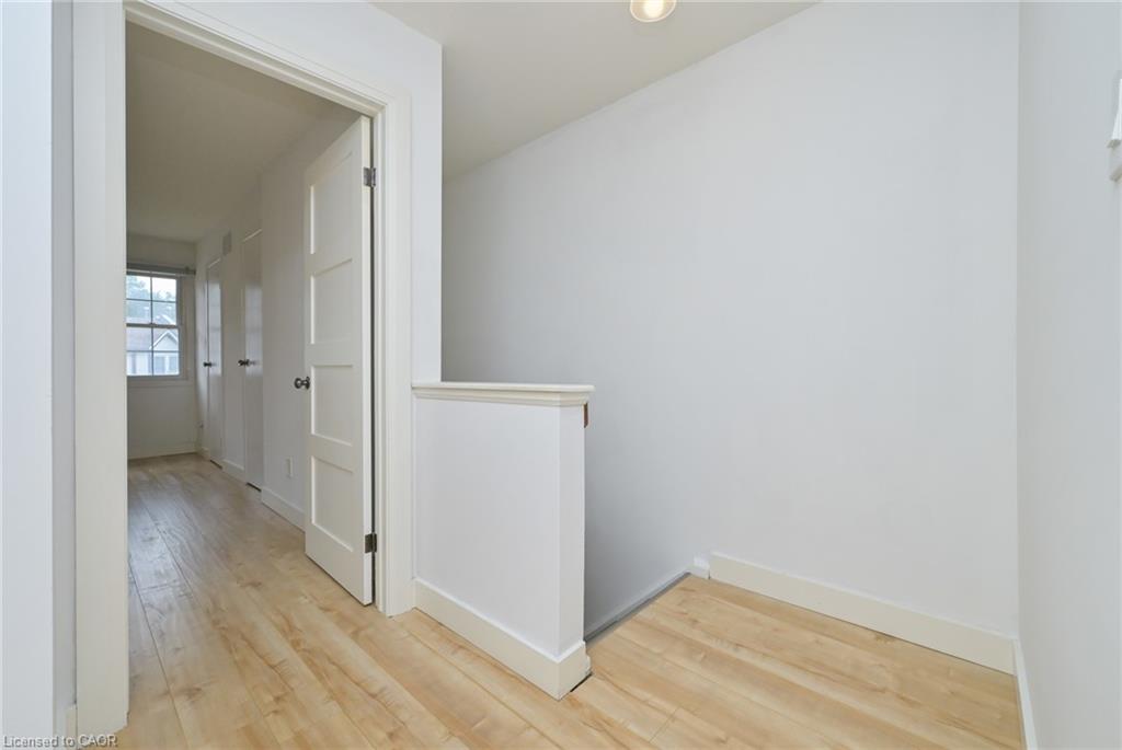 32-2120 Rathburn Road E Property Photo 15