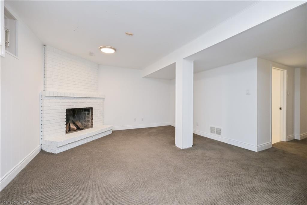 32-2120 Rathburn Road E Property Photo 25