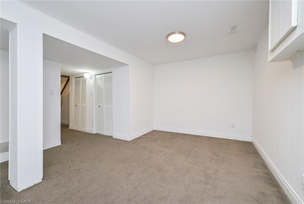 32-2120 Rathburn Road E Property Photo 26