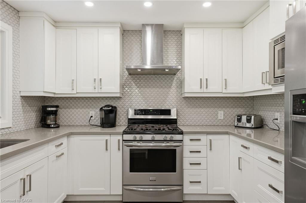 328 Mcneilly Road Property Photo 4