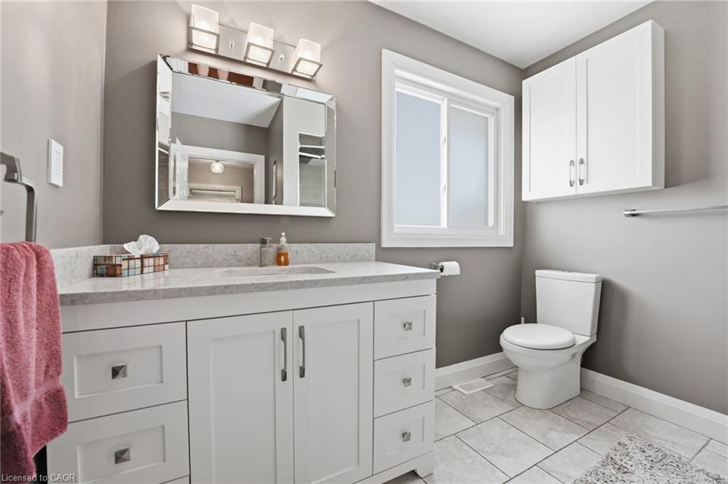 328 Mcneilly Road Property Photo 17