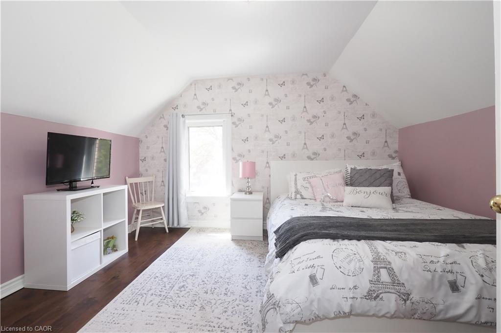 123 Samuel Street Property Photo 14