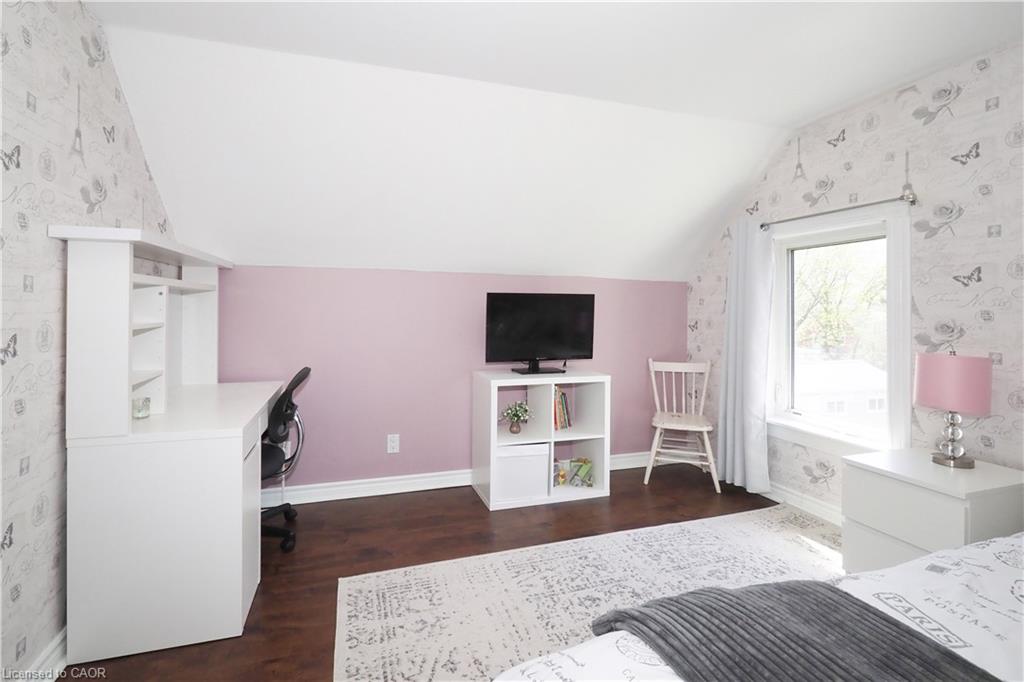 123 Samuel Street Property Photo 15