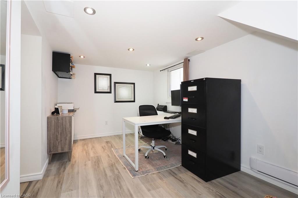 123 Samuel Street Property Photo 17