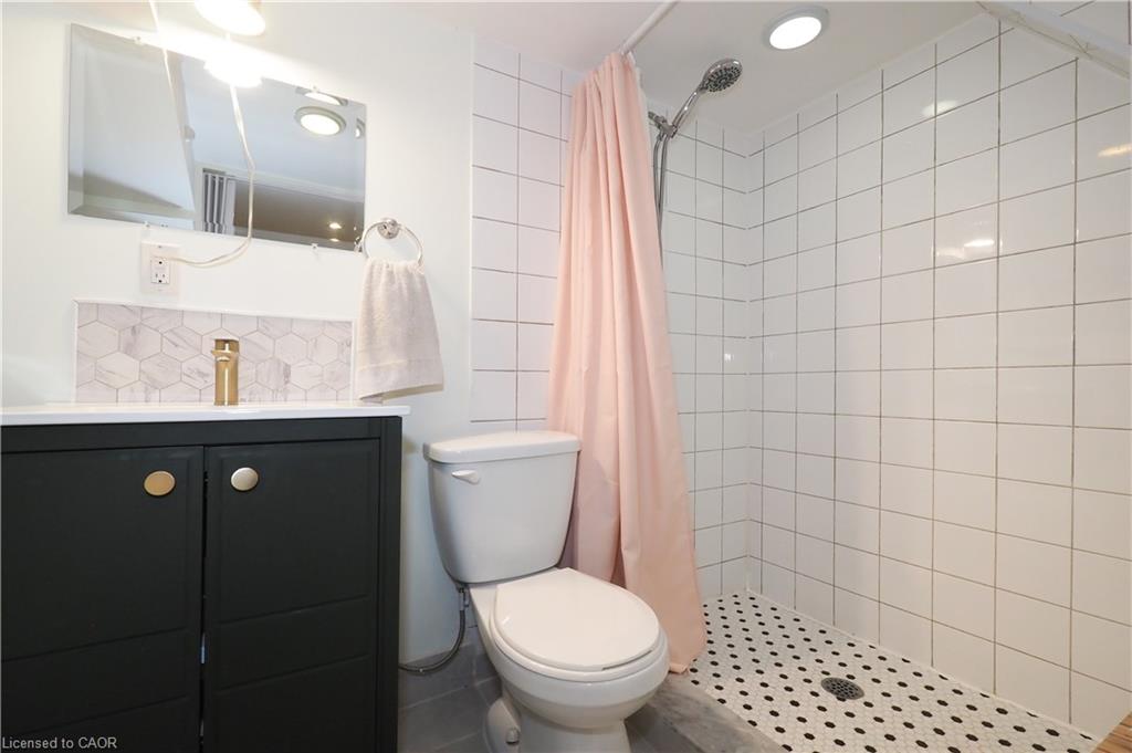 123 Samuel Street Property Photo 20