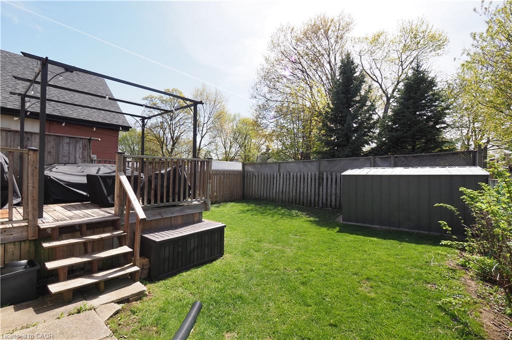 123 Samuel Street Property Photo 22