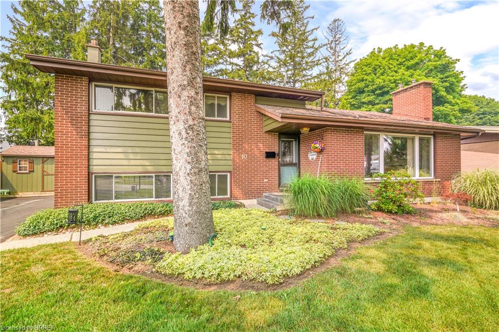 10 Brier Crescent Property Photo 4