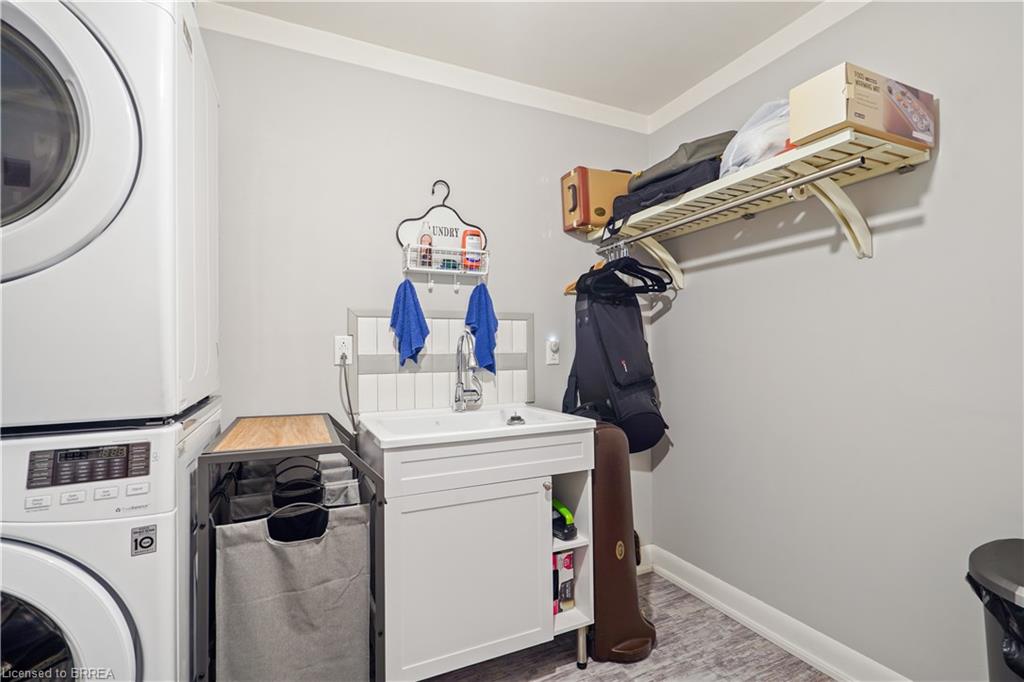 10 Brier Crescent Property Photo 30