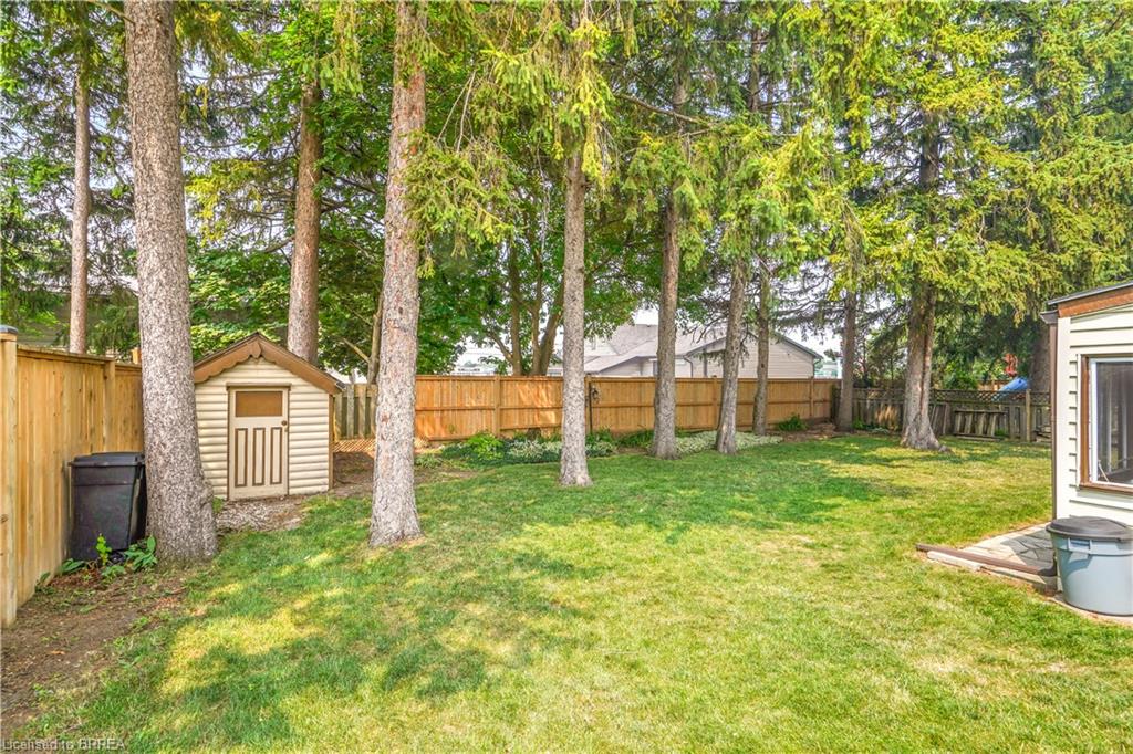 10 Brier Crescent Property Photo 33