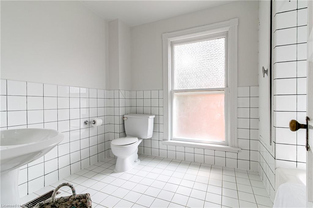 90 Victoria Street Property Photo 20