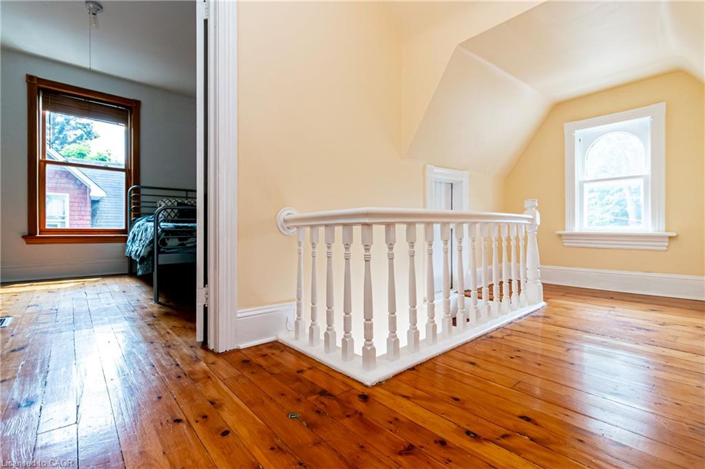 90 Victoria Street Property Photo 26
