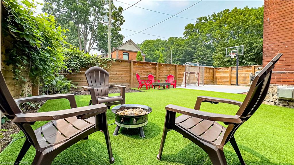 90 Victoria Street Property Photo 32