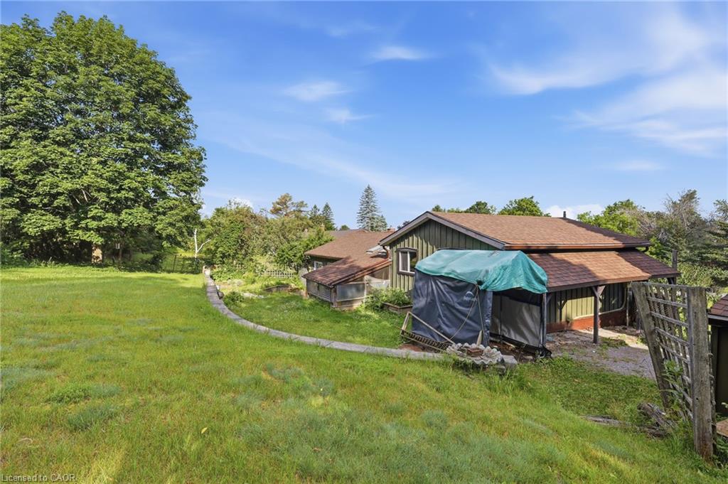 8 Jakeman Street Property Photo 38