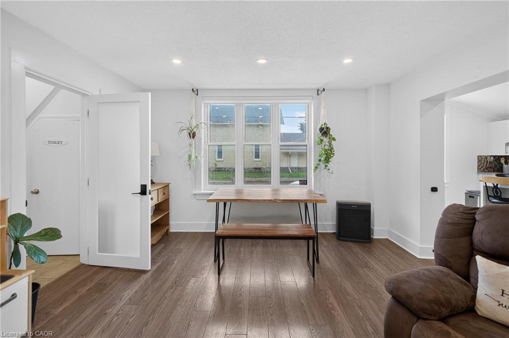 155 Lancaster Street W Property Photo 14