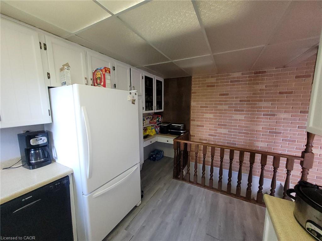 879 West 5th Street Property Photo 34
