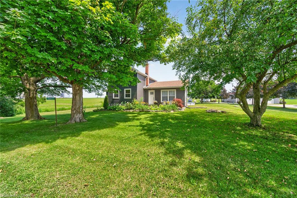 967 4th Line Property Photo 5