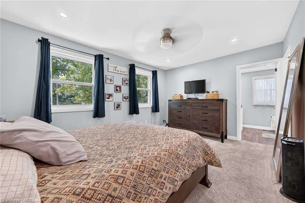 967 4th Line Property Photo 25