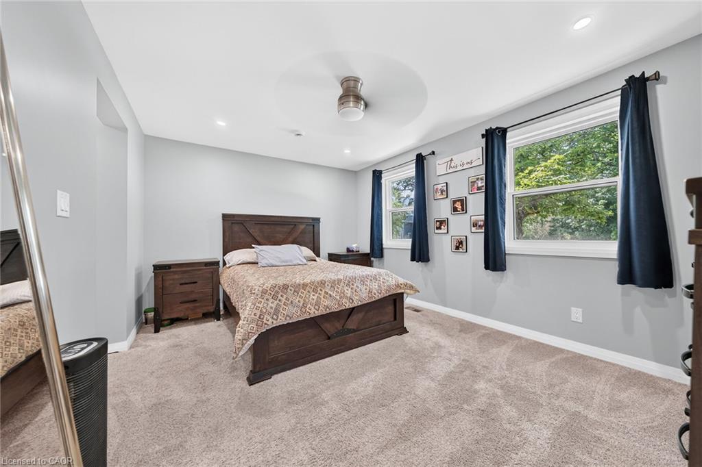 967 4th Line Property Photo 26