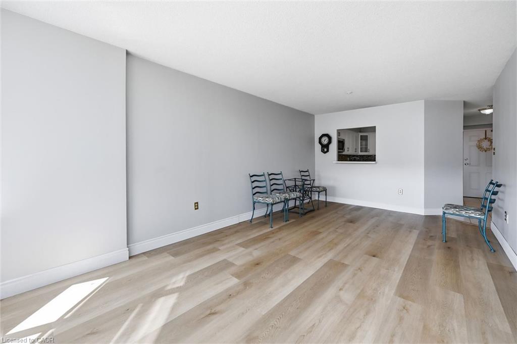 808-1270 Maple Crossing Boulevard Property Photo 13